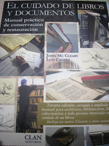 El Cuidado de Libros y Documentos